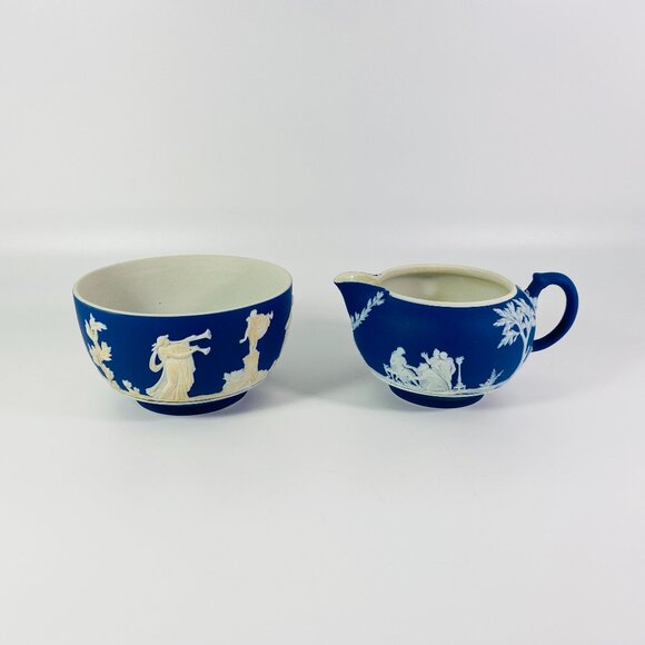 RARE !! Vintage Wedgwood Cobalt Blue Jasperware Creamer and Sugar Bowl - Picture 1 of 12